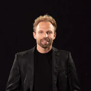 Alex Neoral